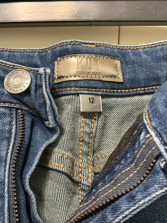 Kut from the Kloth Dark Blue Flare Jeans - Picture 3 of 6